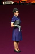 スターリングラード[ST3149]1/35欧州の市民1939〜45(9)正装した若い婦人