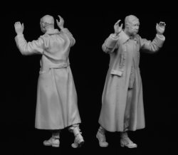 画像2: スターリングラード[ST3158]1/35独兵捕虜1945(3)負傷した捕虜