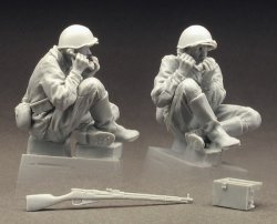 画像3: スターリングラード[ST3516]1/35露赤軍激戦のあと1941〜42(6)状況報告する無線兵