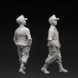 画像4: スターリングラード[ST3528]1/35ドイツ兵捕虜1944〜45(8)捕虜となった少年兵