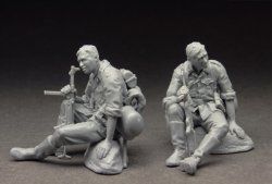 画像4: スターリングラード[ST3534]1/35休息する独兵1939〜44(4)岩に腰掛ける兵士