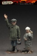 スターリングラード[ST3541]1/35WWII愛想を振るロシアの幼い兄妹