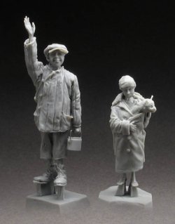 画像3: スターリングラード[ST3541]1/35WWII愛想を振るロシアの幼い兄妹