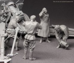 画像4: スターリングラード[ST3556]1/35ロシア赤軍砲兵野砲射撃セット1943〜45(4体セット)