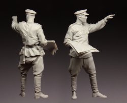 画像4: スターリングラード[ST3575]1/35ロシア赤軍地図を手にした指揮官1943〜45
