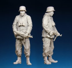画像4: スターリングラード[ST3581]1/35ドイツ冬季装備歩兵(1)MP40を持つ下士官ヴェルキエ・ルキ1942〜43