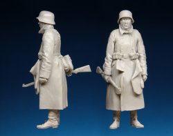 画像4: スターリングラード[ST3582]1/35ドイツ冬季装備歩兵(2)歩哨する兵ヴェルキエ・ルキ1942〜43