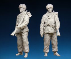 画像3: スターリングラード[ST3586]1/35ドイツ冬季装備歩兵(6)MG射撃助手チェルシー包囲戦1943〜44