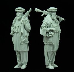 画像3: スターリングラード[ST3605]1/35アフガン反抗同盟(5)AKを担ぐ戦士