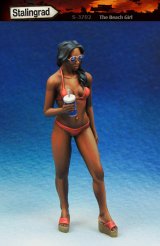 スターリングラード[ST3702]1/35海辺の水着女子(2)何飲む？