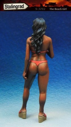 画像2: スターリングラード[ST3702]1/35海辺の水着女子(2)何飲む？