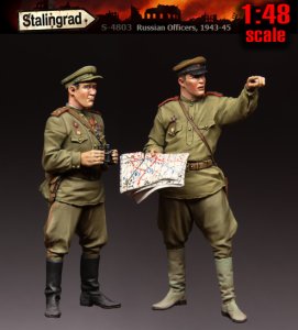 画像1: スターリングラード[ST4803]1/48ロシア赤軍戦況を聞く将校1943〜45(2体セット) (1)