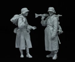 画像5: スターリングラード[ST3184]1/35 WWII ドイツ歩兵 冬装備の射撃手と衛生兵 イタリア冬