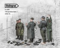 スターリングラード[ST3260]1/35 WWII ソビエト/ドイツ 投降したドイツ兵とソビエト兵「こいつを尋問する…！」1944-45 ビッグセット(5体入)