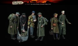 画像2: スターリングラード[ST3290]1/35 WWII ドイツ ベルリンの崩壊 ドイツ軍捕虜 1945年 ビッグセット(7体入)