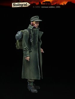 画像2: スターリングラード[ST3292]1/35 WWII ドイツ コートを着た兵士 1945年