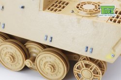 画像2: T-Rex Studio[TR35029]1/35 WWIIキングタイガー/ヤークトタイガー用予備履帯&サイドスカートブラケットセット