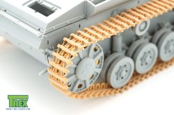 画像3: T-Rex Studio[TR85016]1/35 WWII ドイツIII/IV戦車用履帯Type.1 ハイトゥース
