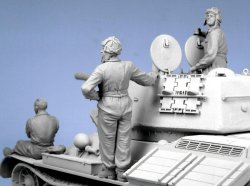画像4: TANK[T-35001]1/35 WWII露 戦車兵(夏)1943-45.(3体)
