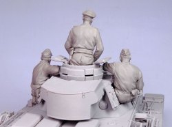 画像5: TANK[T-35108]1/35 WWII独 戦車兵 III/IV号戦車(夏)1939-45 (3体)