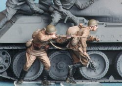 画像2: TANK[T-35014]1/35 WWII露 自動車化歩兵 #6(夏)1943-45(2体)