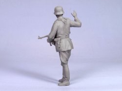 画像3: TANK[T-35021]1/35 WWII独 歩兵将校 スターリングラード 1942(1体)