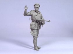 画像4: TANK[T-35021]1/35 WWII独 歩兵将校 スターリングラード 1942(1体)