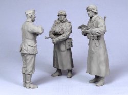 画像4: TANK[T-35024]1/35 WWII独 野戦憲兵と運転兵 1941-45(2体)