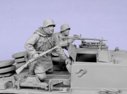 画像3: TANK[T-35025]1/35 WWII独 SS装甲擲弾兵 ハリコフ(冬)1943(2体)