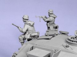 画像4: TANK[T-35026]1/35 WWII独 SS装甲擲弾兵 #2 ハリコフ(冬)1943(2体)