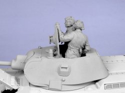 画像6: TANK[T-35046]1/35 WWII露 戦車兵 (夏)1941-42 (2体)