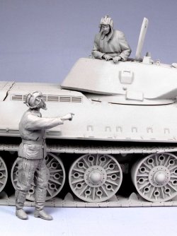 画像1: TANK[T-35049]1/35 WWII露 戦車兵 #2 (冬)1941-42 (2体)