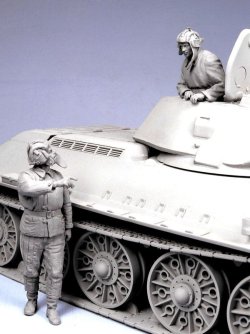 画像3: TANK[T-35049]1/35 WWII露 戦車兵 #2 (冬)1941-42 (2体)