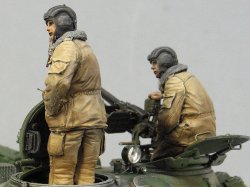画像2: TANK[T-35055]1/35 現用露 戦車兵  チェチェン 1994-2005 (3体)