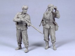 画像2: TANK[T-35075]1/35 WWII露 狙撃兵#2  ヴァシリ・ザイツェフ(冬)1942-43 (2体)