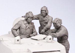 画像1: TANK[T-35094]1/35 WWII露 Z.コロバノフ中尉とクルー KV-1 (夏-秋)1941-42 (3体) (1)