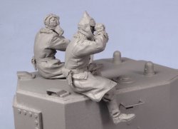 画像7: TANK[T-35097]1/35 WWII露 戦車兵(初期軍装)KV-2(冬)1939-44 (2体)