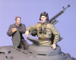 画像1: TANK[T-35099]1/35 WWII露 戦車兵IS-2 /w DShK機銃(夏)44-45 (2体)