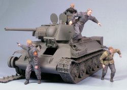 画像5: TANK[T-35101]1/35 WWII露 戦車兵「脱出」(冬)42-45 (2体)