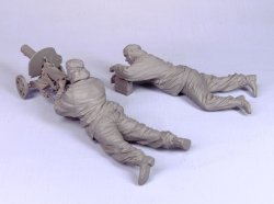 画像4: TANK[T-35111]1/35 WWII露 マキシム機関銃クルー(夏-冬)1943-45 (2体)