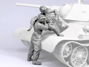 画像1: TANK[T-35113]1/35 WWII露 戦車兵「脱出」1943-45 (2体) (1)