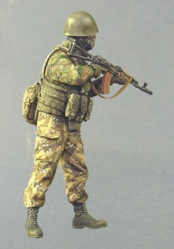 画像2: TANK[T-35175]1/35 現用露 ロシア義勇兵(ノヴォロシア2014夏)(1体)
