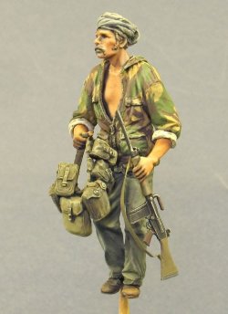 画像2: TANK[T-35182]1/35 現用英 SAS ランドローバークルー#2(オマーン1971)(2体)