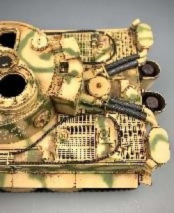 画像36: タイガーモデル[TML4901]1/35 VI号戦車 Sd.Kfz.181 タイガーI E型 前期型