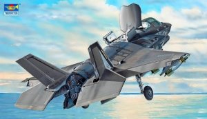 画像1: トランペッター[TR03232]1/32 F-35B ライトニング (1)