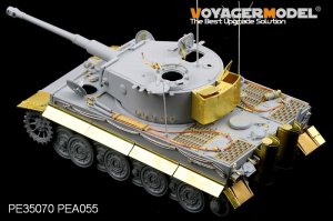 画像1: VoyagerModel [PE35070] 1/35 WWII独 ティーガーI後期型 エッチングセット(DML6253用) (1)