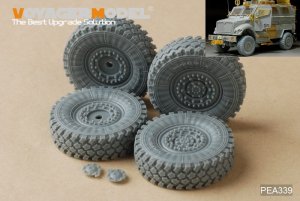 画像1: VoyagerModel [PEA339] 1/35 現用米 4X4 MRAP マックスプロ レジンタイヤセット(キネティックK61011用) (1)