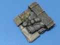 Work Shop Shin[M-20219]1/35 後部積載荷物セット（3号突撃砲戦車初期型系列用）