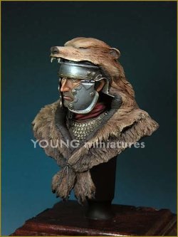 画像4: Young Miniatures[YH1803]1/10  西暦紀元年 古代ローマの将官