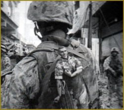 画像6: Young Miniatures[YM1816]1/10 現用 アメリカ海兵隊ガンナー イラク ファルージャ 2004